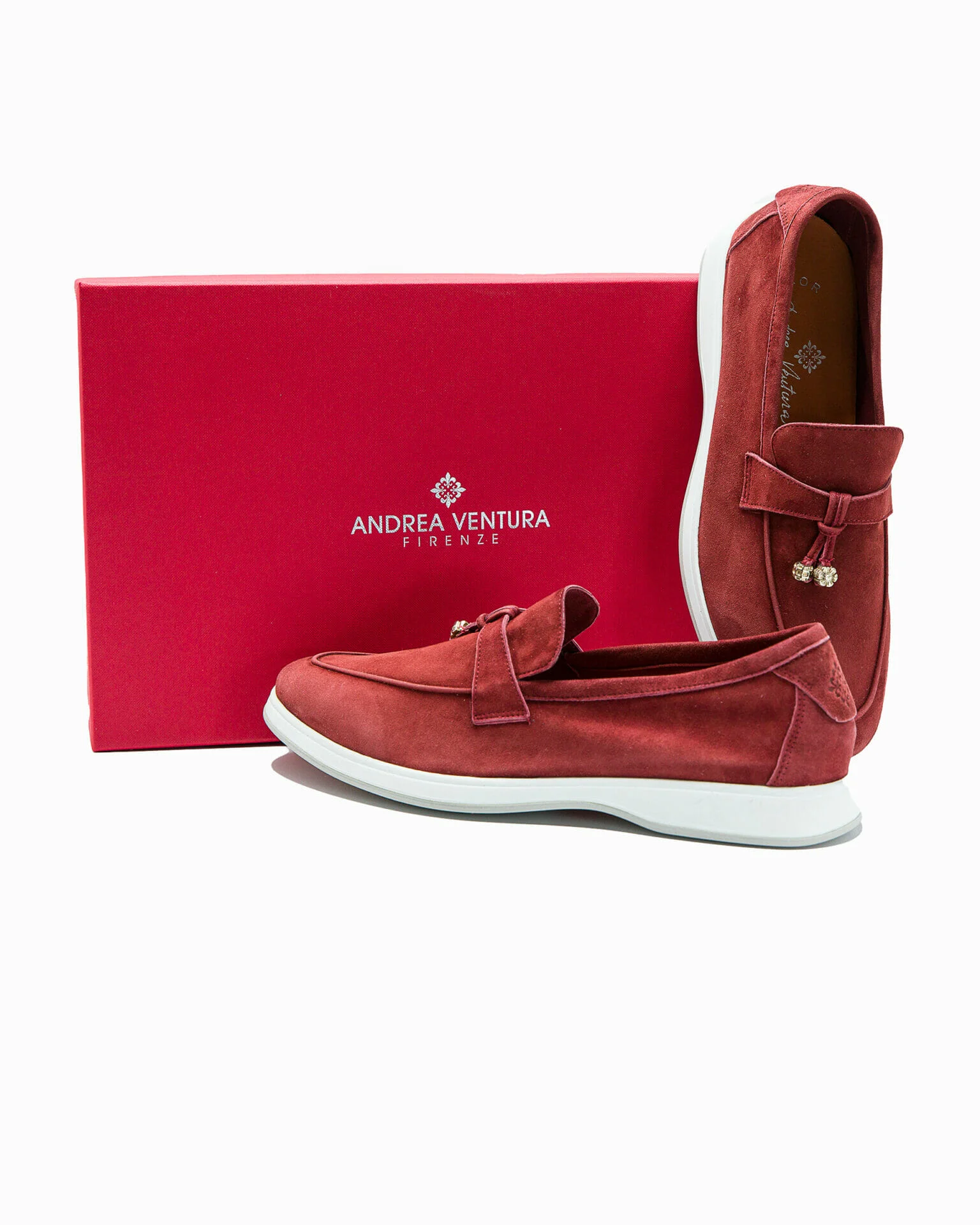 Aq-D-beach-charms1-brick-suede-packaging