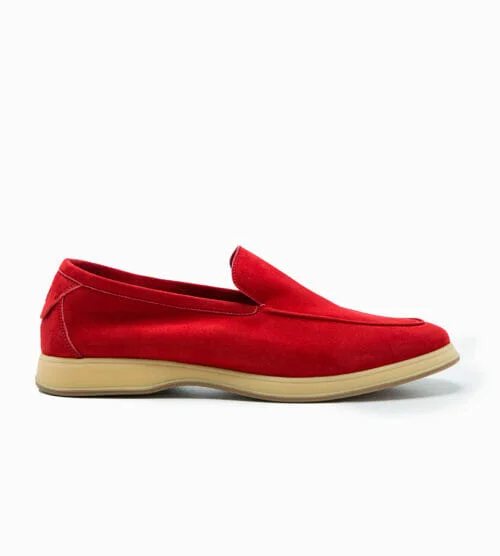 Aq-D-coast-red-suede-long-side